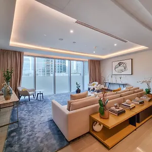 Boutique Living - Opera Grand دبي
